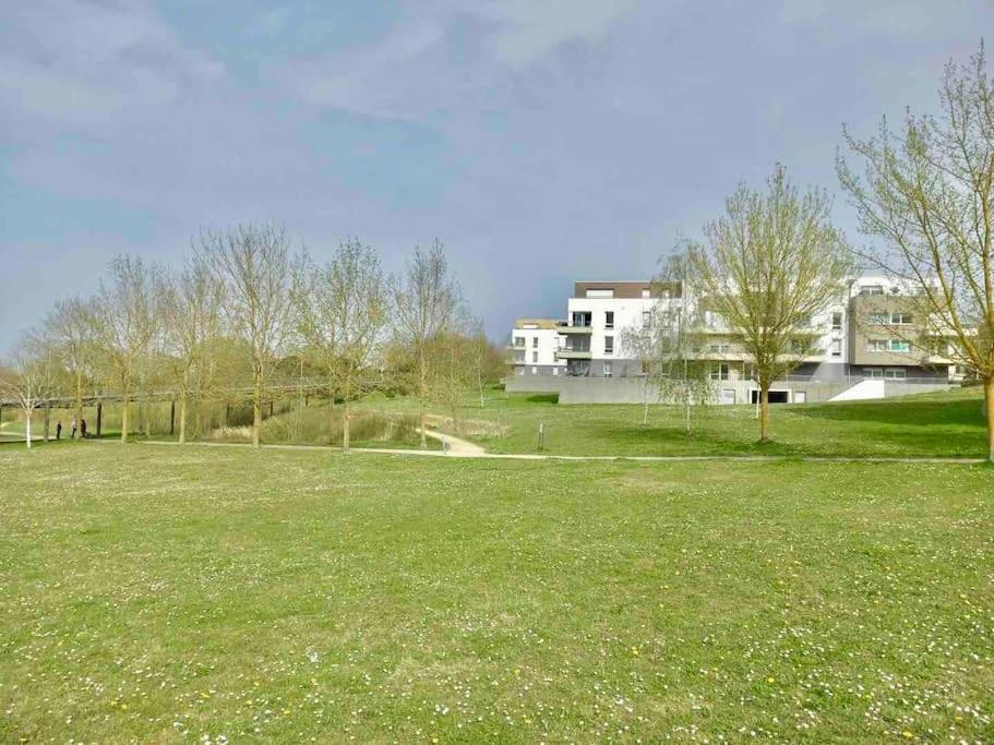 Le Domaine Reserve , Parking Et Ecrin De Verdure * Amiens