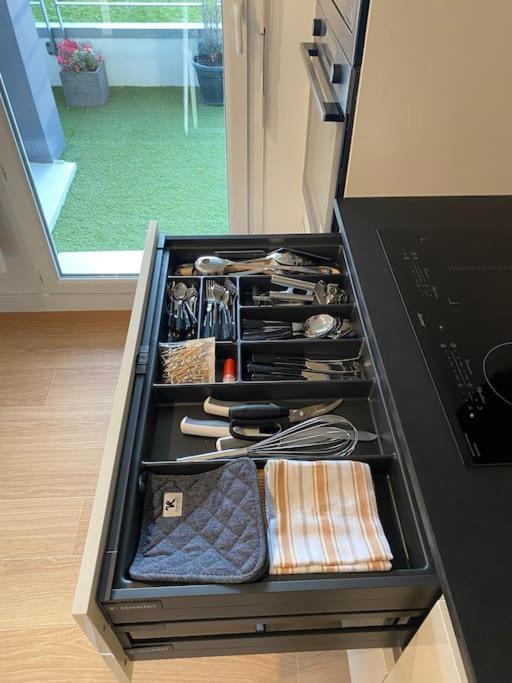 Appartement Le Domaine Reserve , Parking Et Ecrin De Verdure *