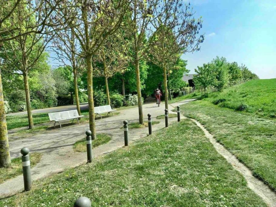 Le Domaine Reserve , Parking Et Ecrin De Verdure